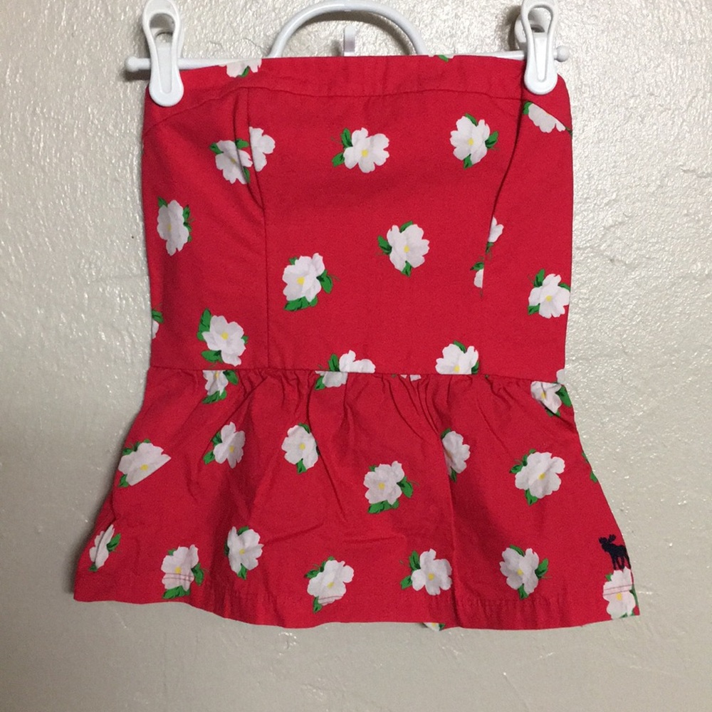 New ABERCROMBIE & FITCH Strapless Top